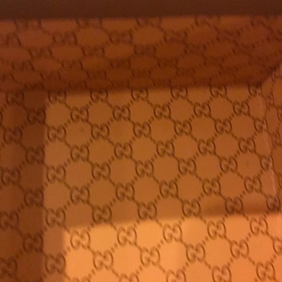 Gucci box - Picture 3 of 8